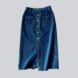 NWT - Vintage Violet Denim Midi Skirt Sz Small